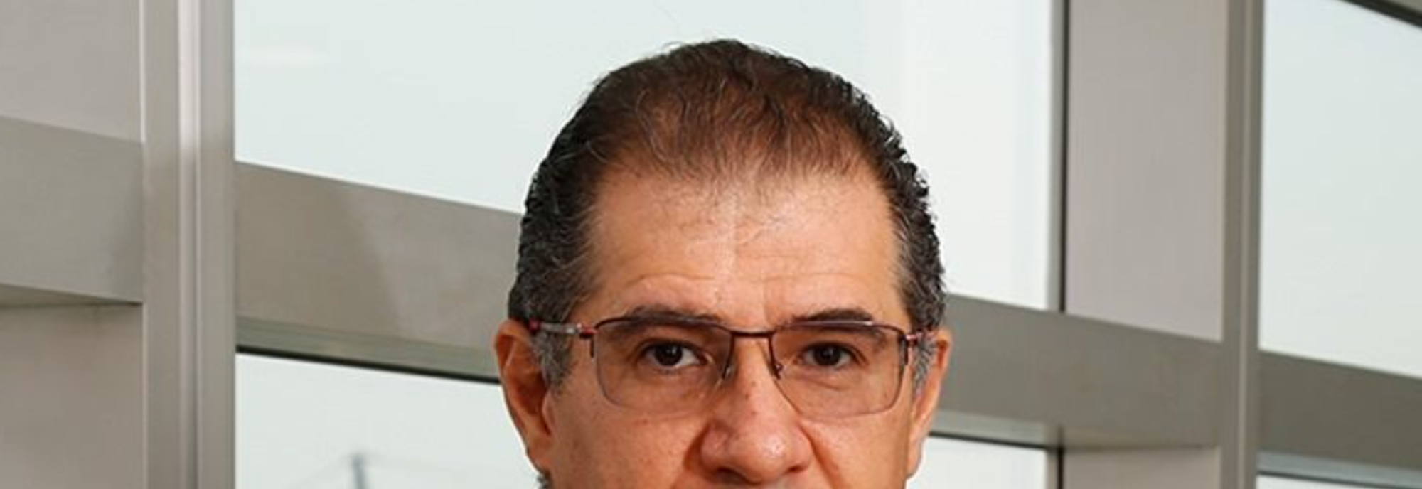 Armando Lara